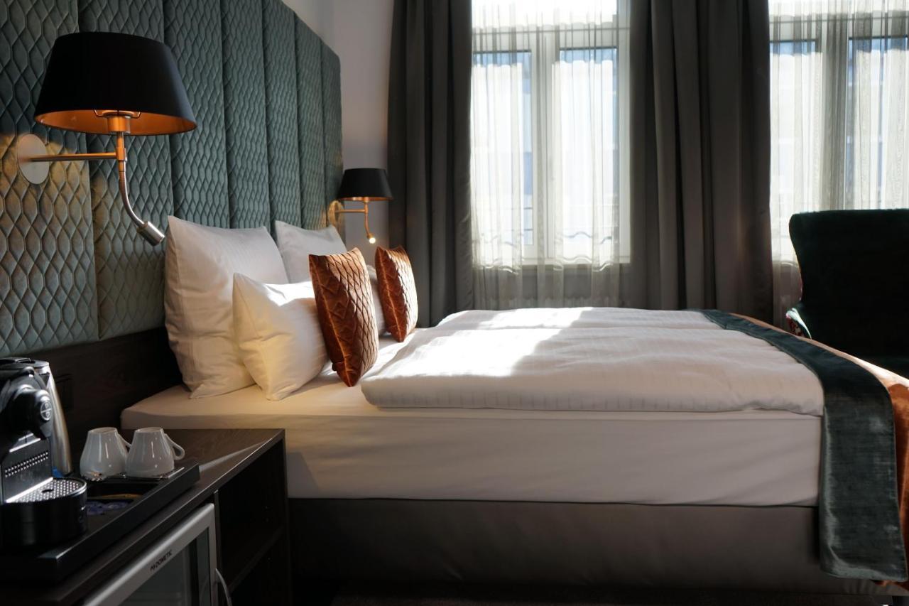 Deluxe Triple Room,1169810029:JPEG