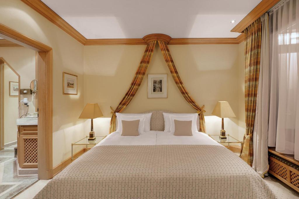 Deluxe Junior Suite,551157294:JPEG